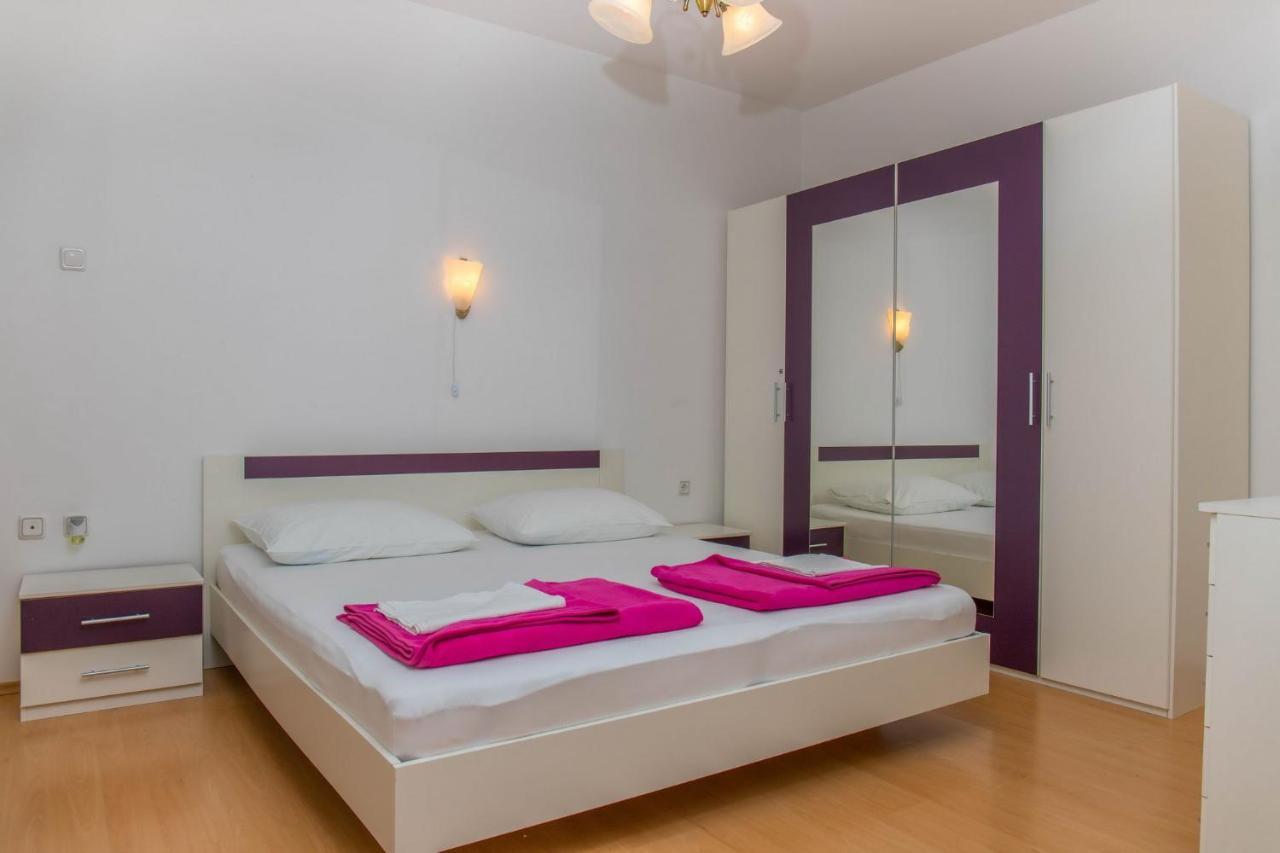 Apartments Zorica Dramalj Exterior photo